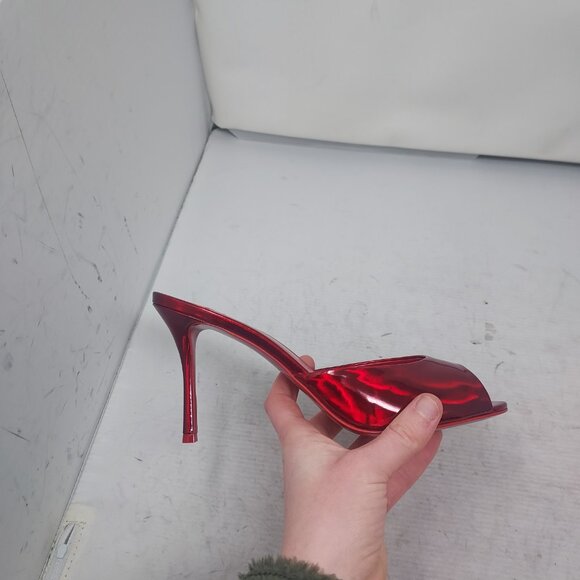 CHRISTIAN LOUBOUTIN Me Dolly Patent Leather Black Heel Sandal - Picture 3 of 16